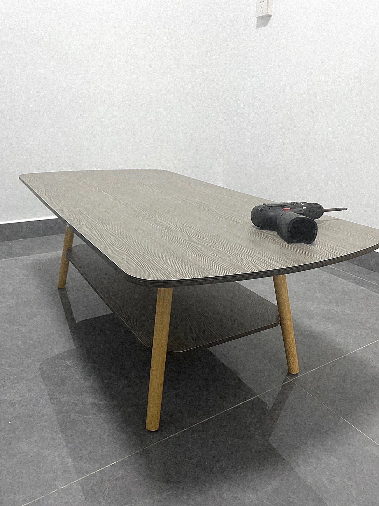 2давхар ширээ  hover